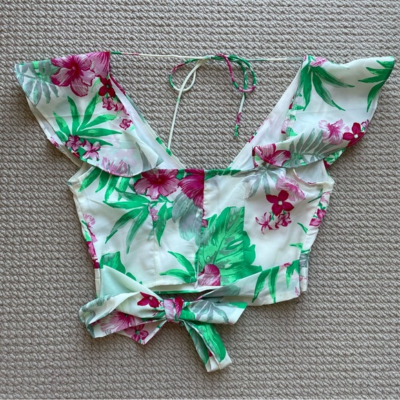 CityLux Cropped Floral Blouse Size S - Picture 7 of 16